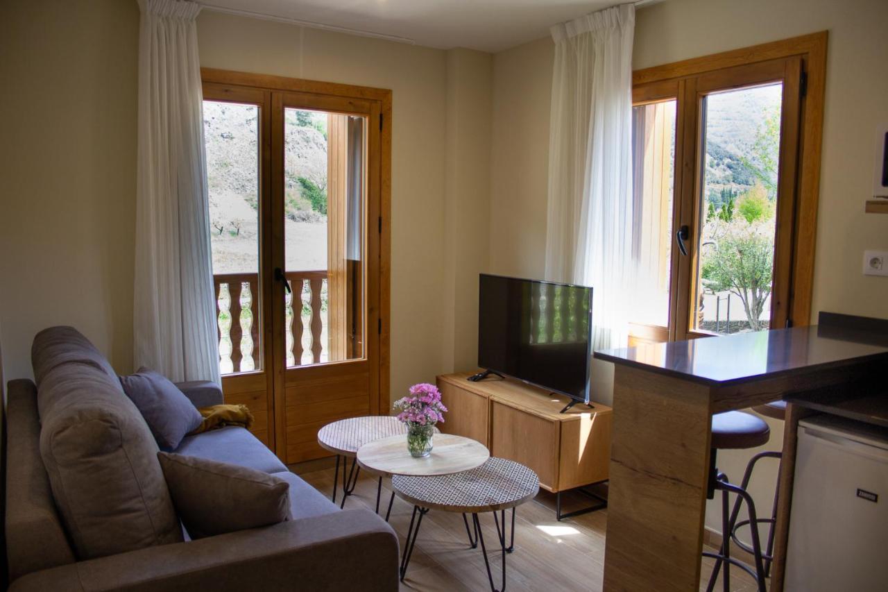 Apartaments Areny - L'Amfitriona Esterri d'Àneu Esterno foto