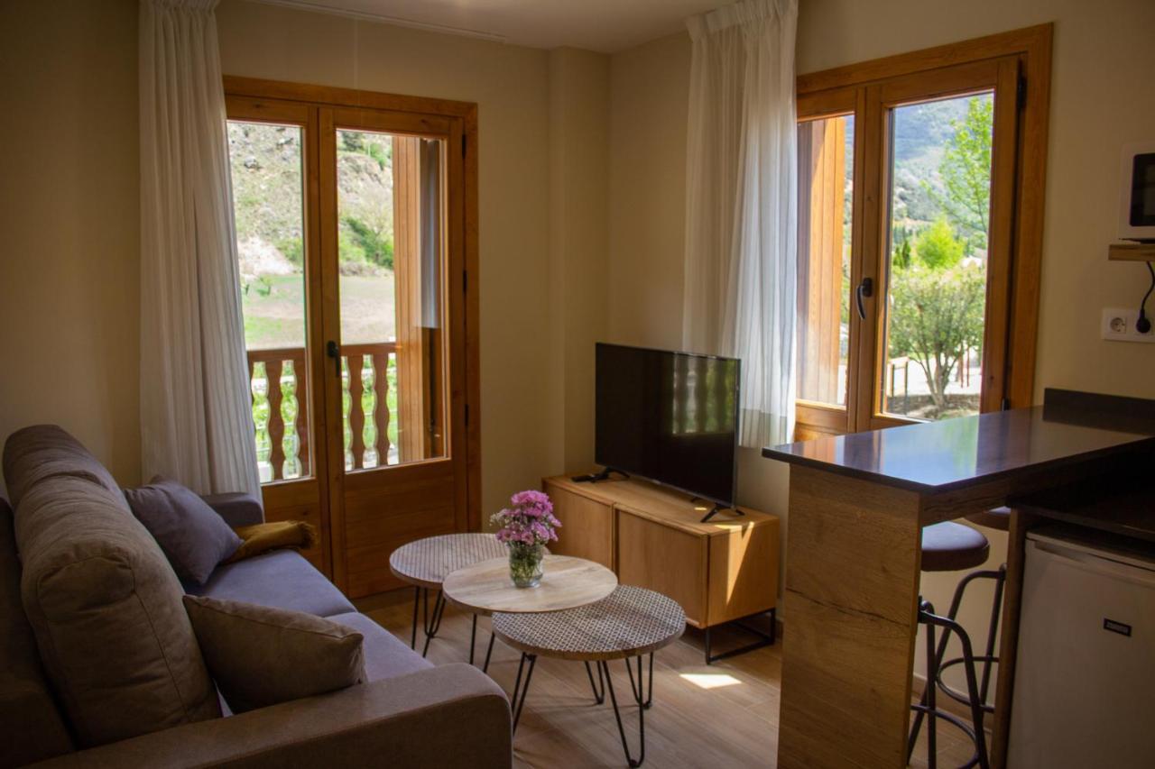Apartaments Areny - L'Amfitriona Esterri d'Àneu Esterno foto