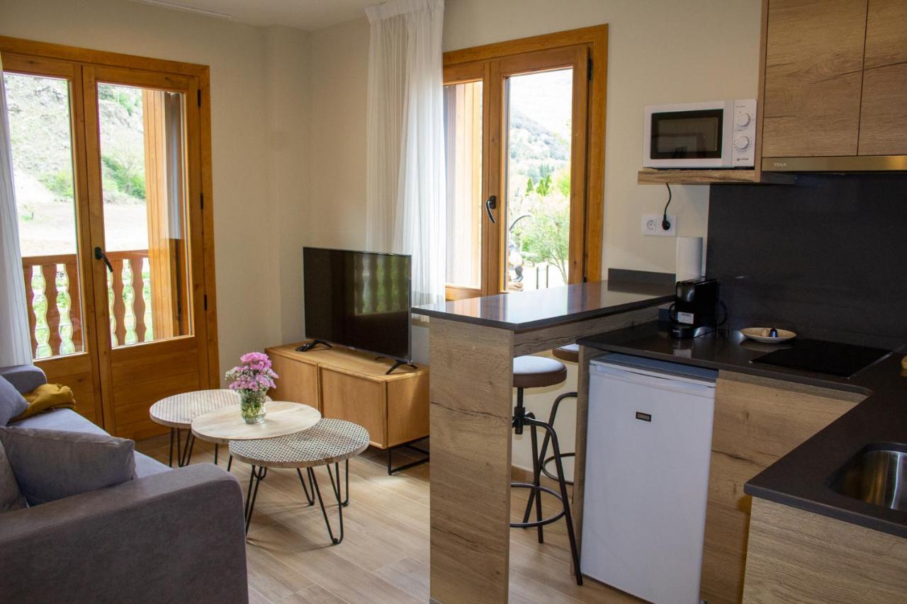 Apartaments Areny - L'Amfitriona Esterri d'Àneu Esterno foto